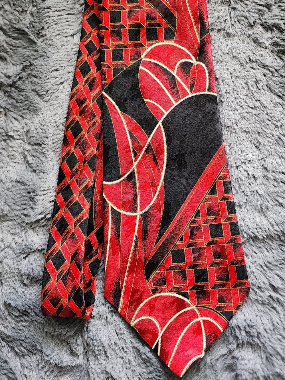 Ondée Red and Black Abstract Pattern Silk Tie
